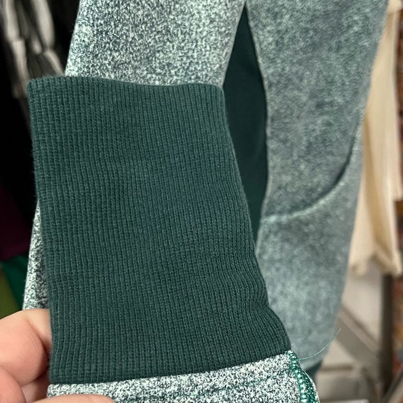 Lululemon Scuba Jacket - Picture 11 of 15